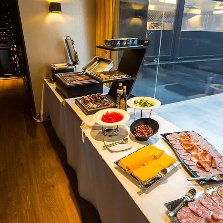 Ganzo Boutique 4*