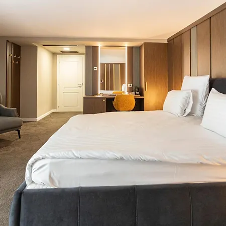 Ganzo Boutique Hotel 4*