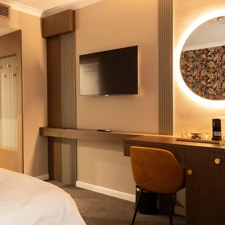 Ganzo Boutique 4*