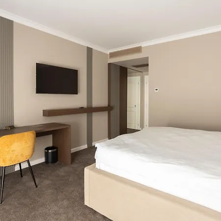 Ganzo Boutique Hotel 4*