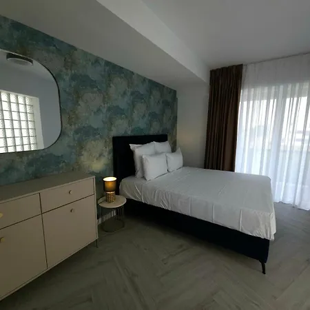 Ganzo Boutique 4*