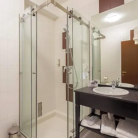 Ganzo Boutique 4*