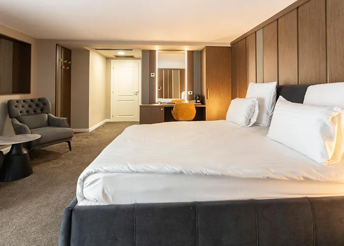 Ganzo Boutique Hotel 4*