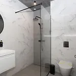 Ganzo Boutique 4*
