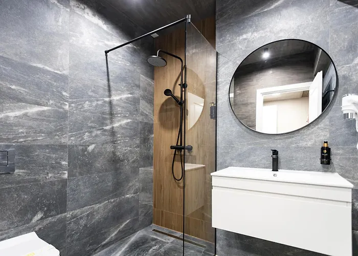 فندق Ganzo Boutique 4*